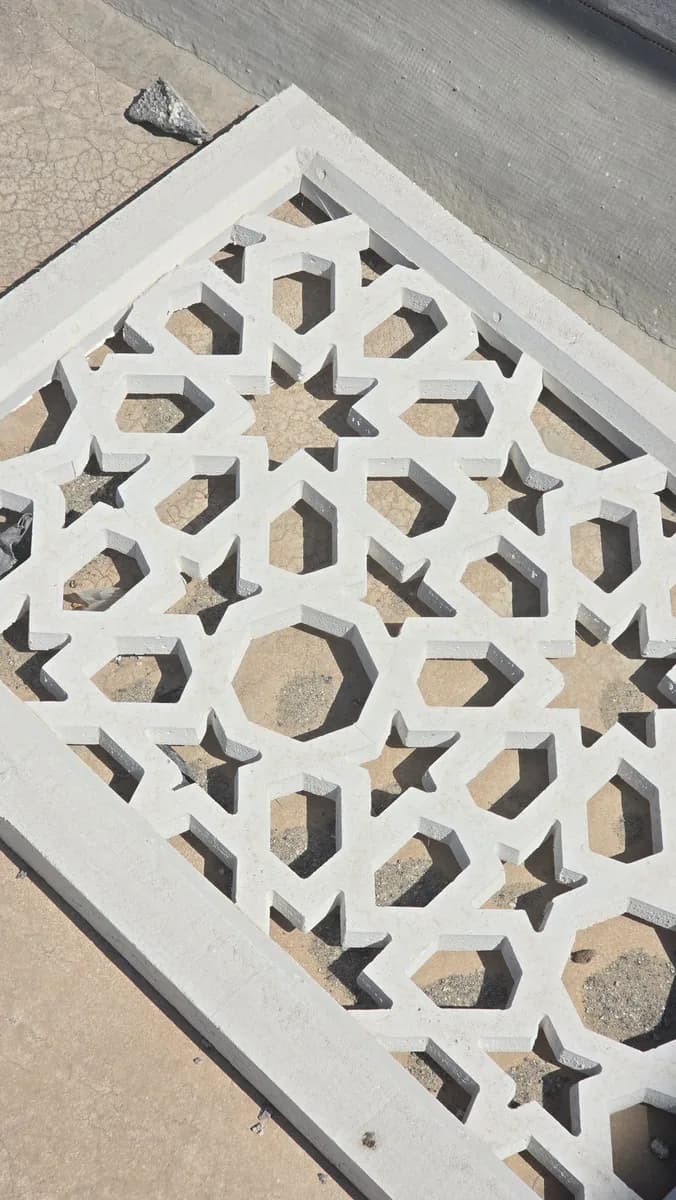 Carved stone mashrabiya — Al Wakrah, Qatar